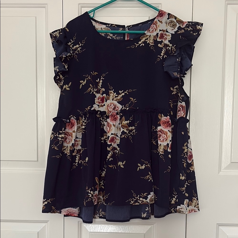 Floral Ruffle Sleeve Top